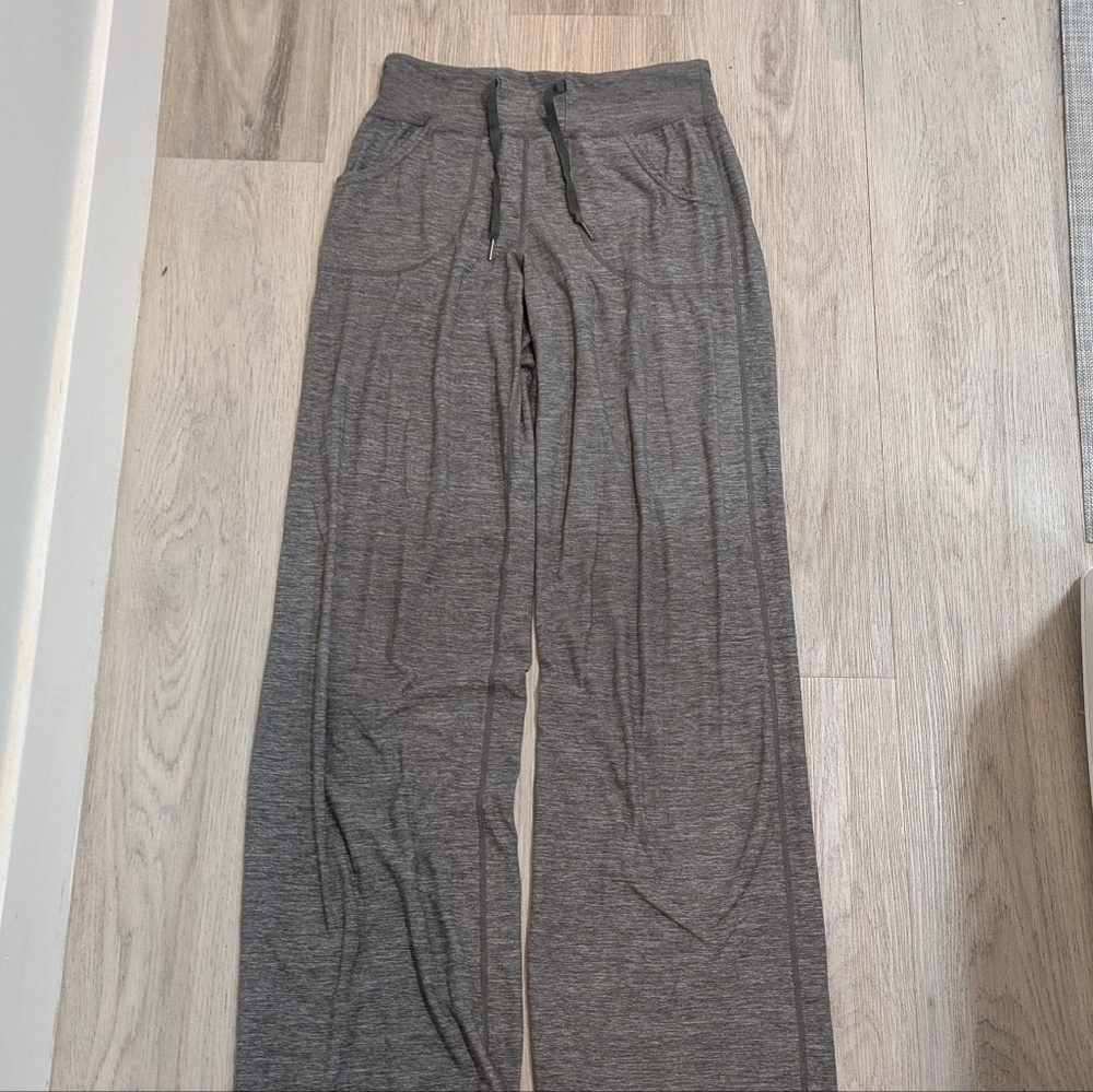 Lululemon Grey Wide Leg Lounge Pants – Size 2